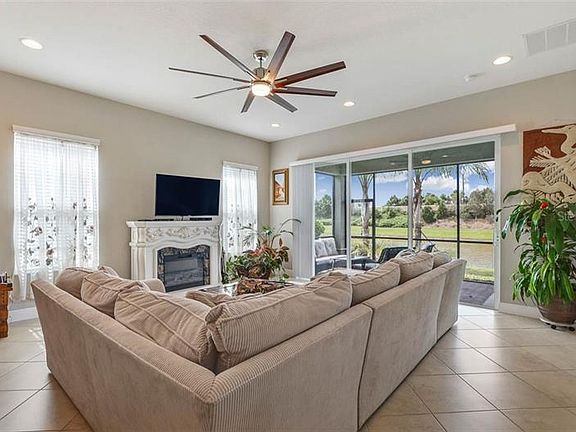 4th image of 4914 Sandy Glen Way Floor 33598