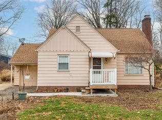 4345 Lake Heights Rd NW, Canton, OH 44708