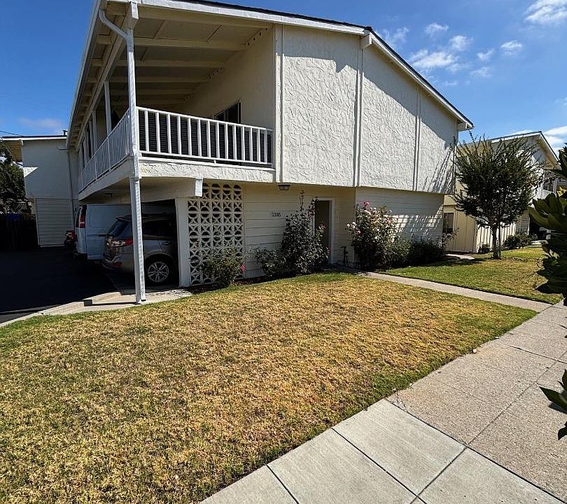 1st image of 1385 Stanwood Dr