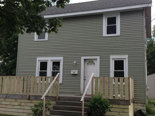 1202 California Ave, Akron, OH 44314