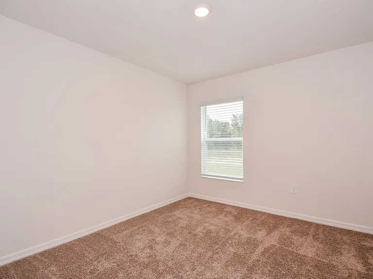 189 Blackstone Dr — Photo 14
