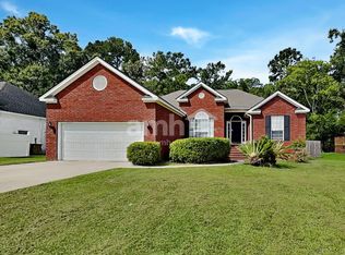 170 Belle Grove Cir, Richmond Hill, GA 31324