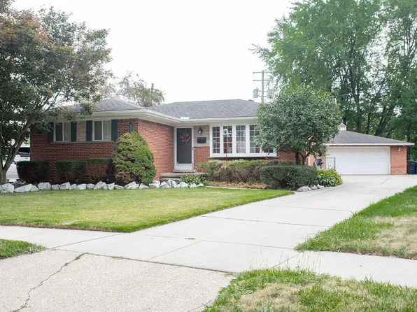 8905 Seminole, Redford, MI 48239
