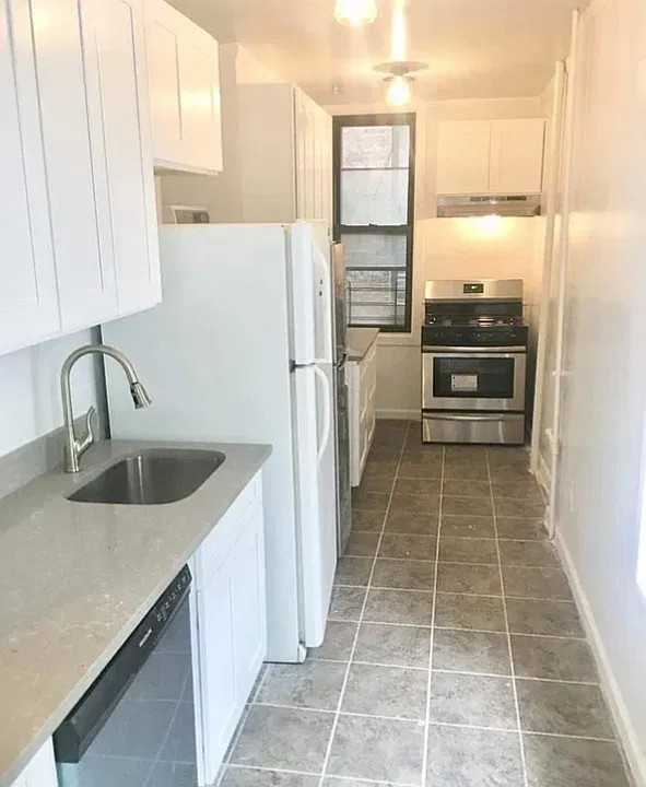 280 Lenox Ave #3