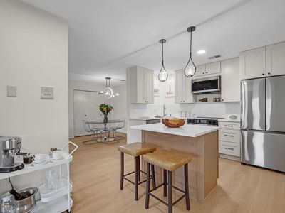 116 East Freistadt ROAD #F, Mequon, WI, 53092