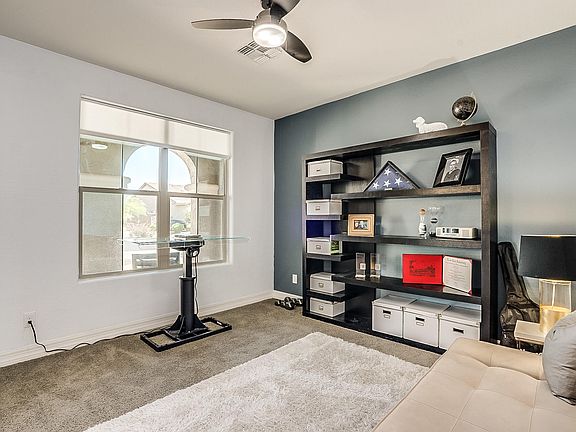 5th image of 3907 E Peartree Ln