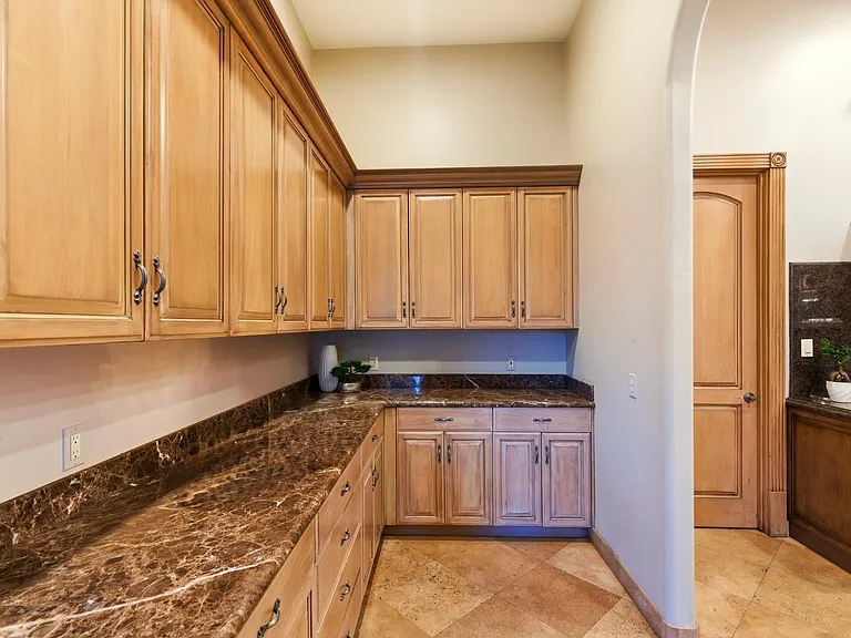 9071 N 53rd Pl — Photo 11