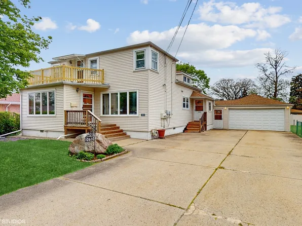 10610 Montana Ave, Melrose Park, IL 60164