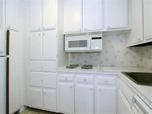 Sold by Citi Habitats | media 10