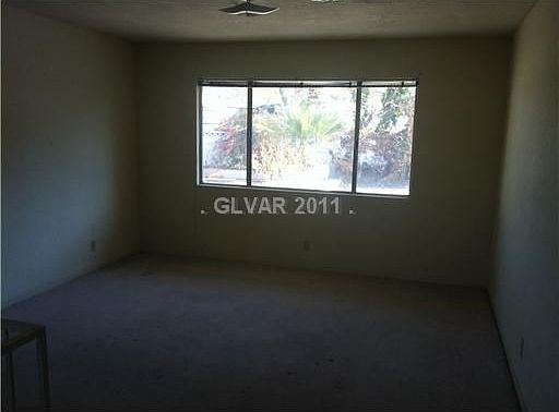 4th image of 1808 Parkchester Dr