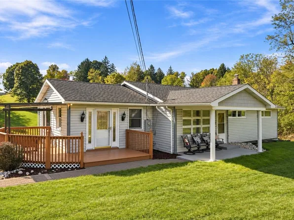 20 John Dr, Burgettstown, PA 15021