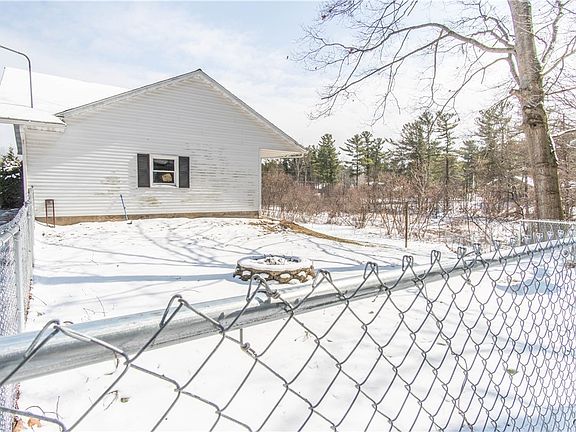 5th image of 22925 Duffy Rd