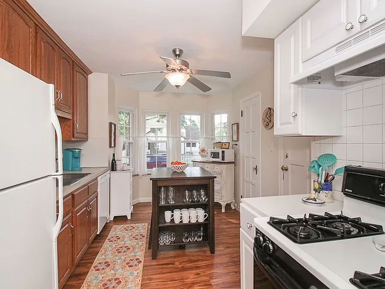 16200 Munn Rd — Photo 4
