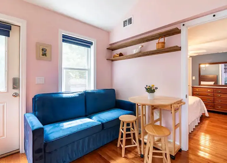 7 Cushing Dr #2 — Photo 1