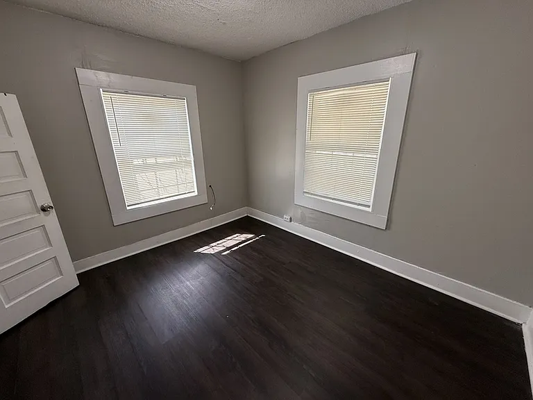 728 N Holmes St — Photo 19