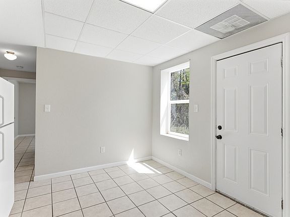 2nd image of 3300-3374 Valley View Dr NE #3334