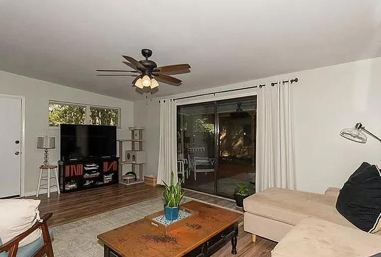 12444 Deerfield Rd — Photo 5