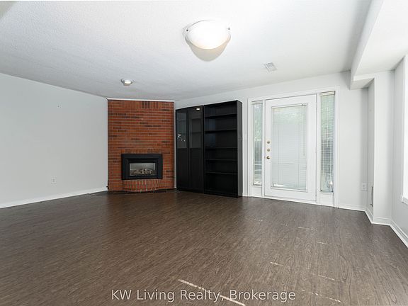 3rd image of 96 Confederation Way