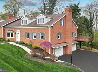 1673 Wyntre Brooke Dr #5L, York, PA 17403