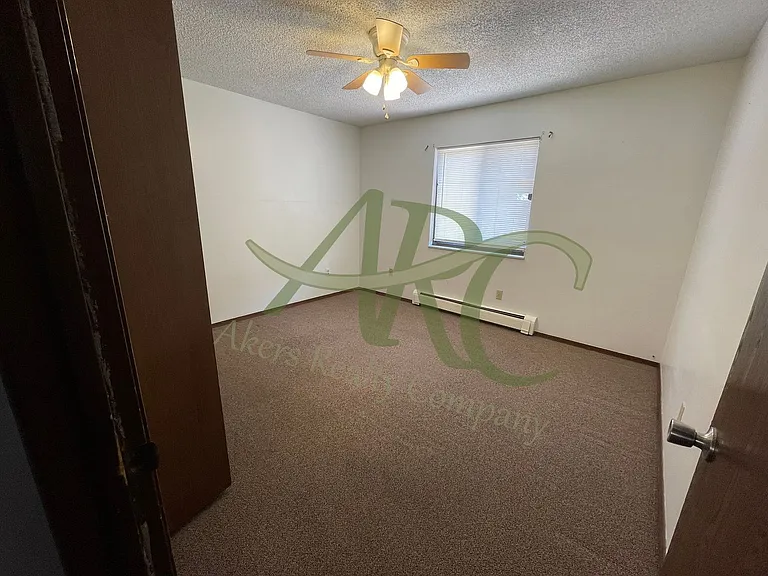 1318-1324 Anita St — Photo 13