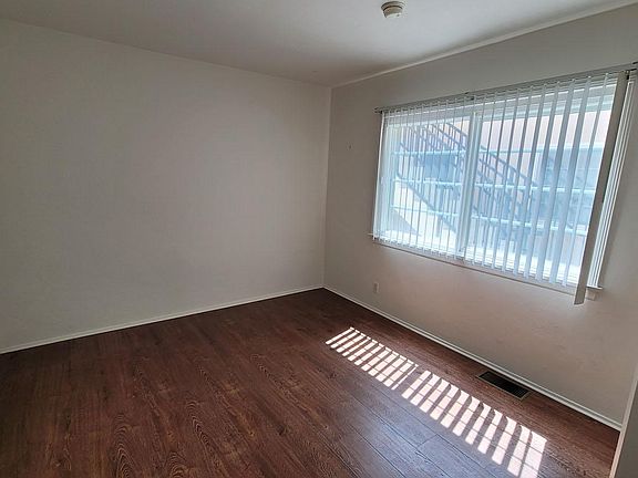 3rd image of 428 W Imperial Ave #A