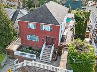 34 Beach Ave, Staten island, NY 10306