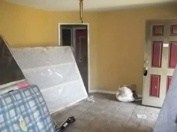 372 Tyson St, Estill, SC 29918