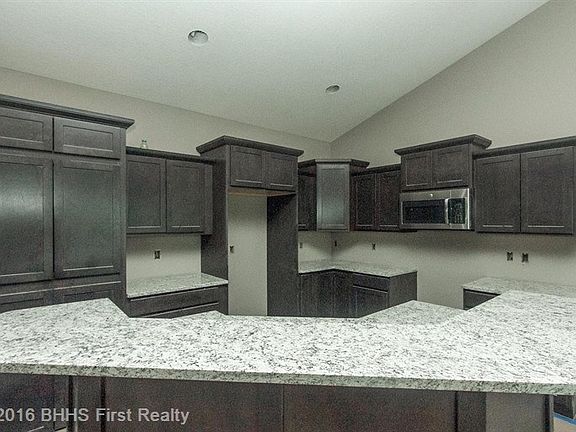 4th image of 3437 Lost Creek Ln SE