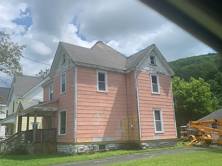 Liberty St — Photo 18