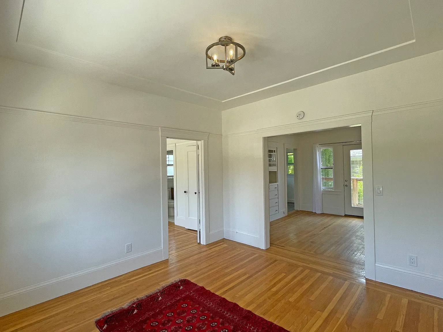 1 bed, 635 sqft, $3,000 — Photo 3