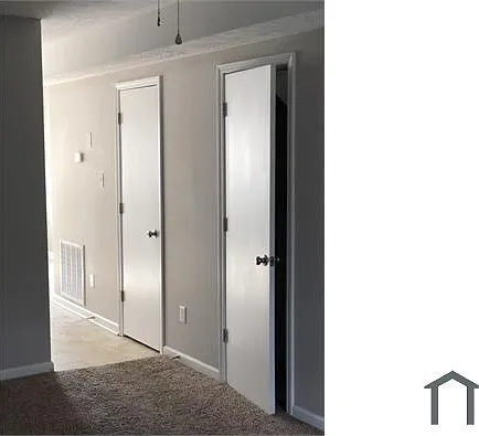 2302 Raleigh Ct #1 — Photo 12