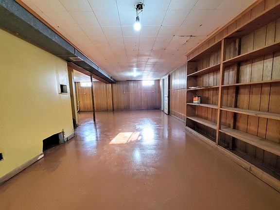 5th image of 2901 Avenue G