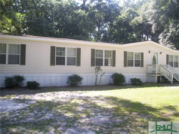 1190 Homestead Dr, Ellabell, GA 31308