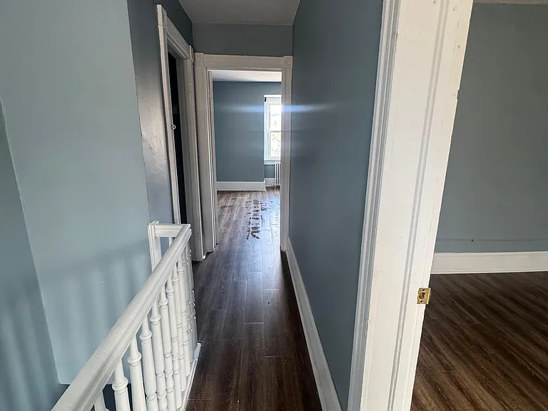 713 N 2nd St #5 — Photo 40