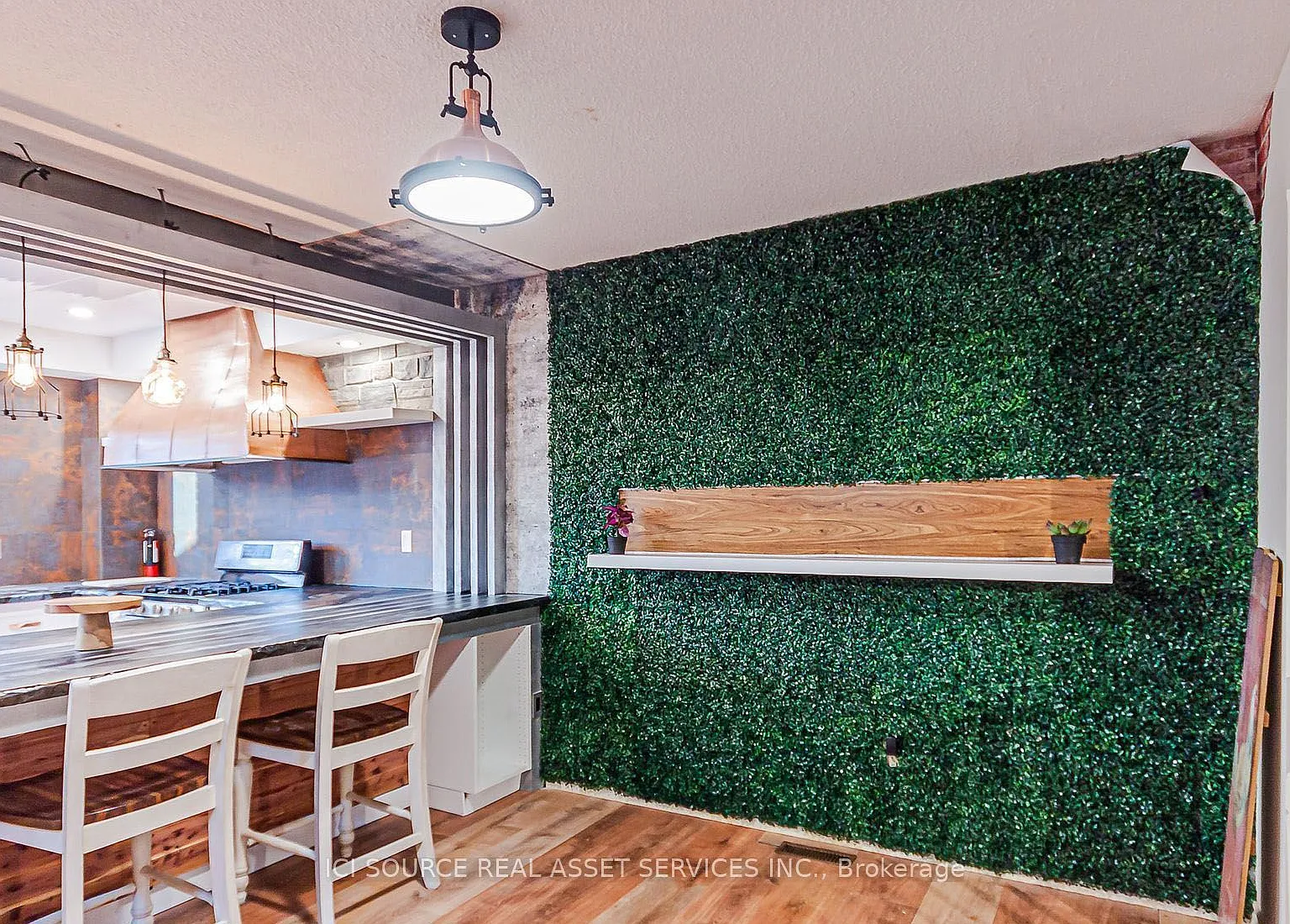 3 bed, $2,999 — Photo 1