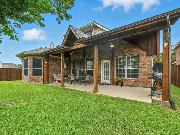 215 McKinney Trl, Fate, TX 75087