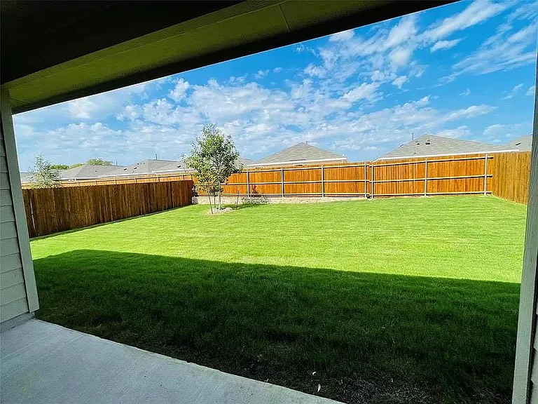 3308 Ringtail Ln — Photo 4