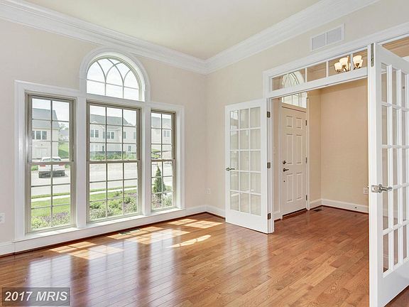 4th image of 2652 Emma Stone Dr