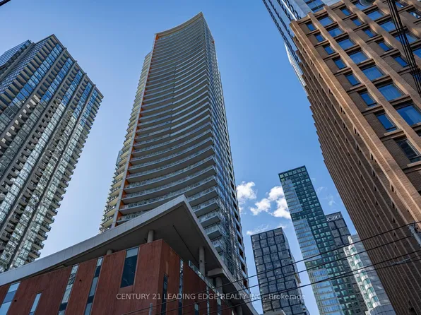 21 Widmer St Unit 3309, Toronto, ON M5V 0B8