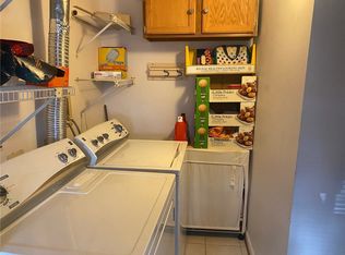 20 Scottcross Ln, Rochester, NY 14623