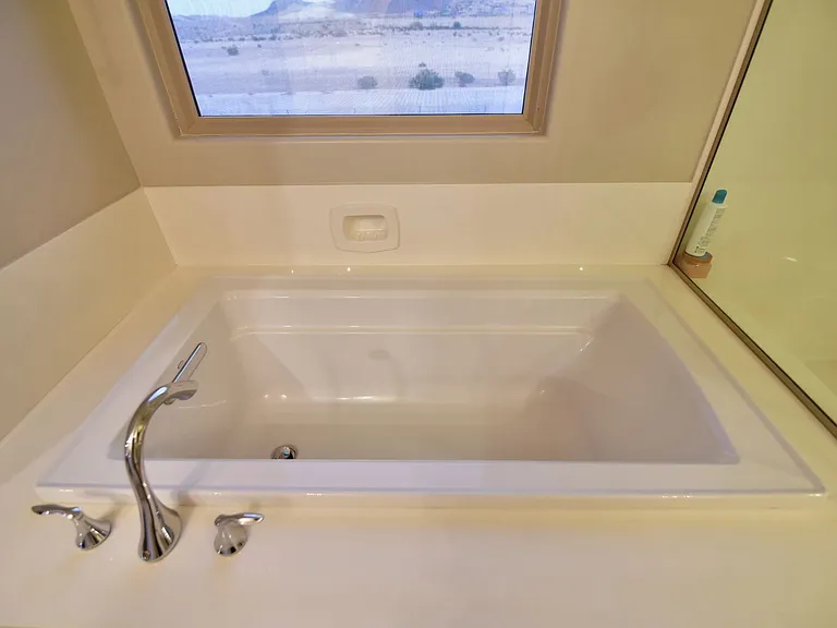 1120 Strada Cristallo — Photo 39