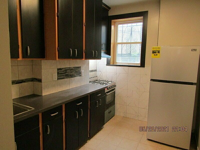1st image of 340 15th St APT 1
