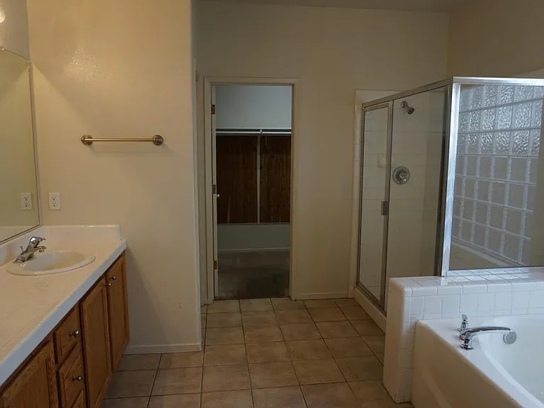 3526 San Francisco St — Photo 11