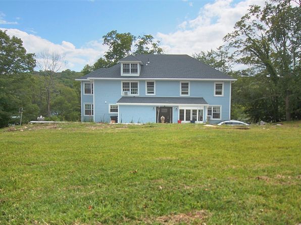556 Lakes Road, Monroe, NY 10950