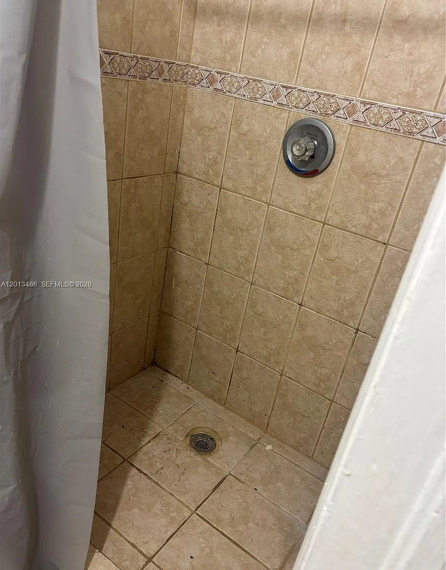 Opa Locka Pl No 3 — Photo 4
