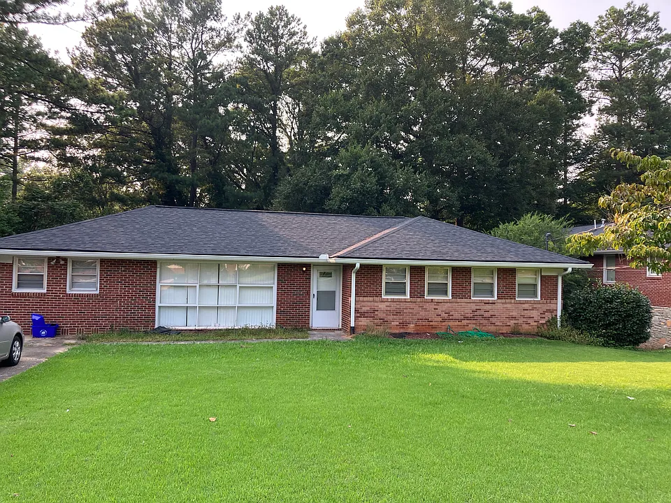 1216 Biltmore Dr