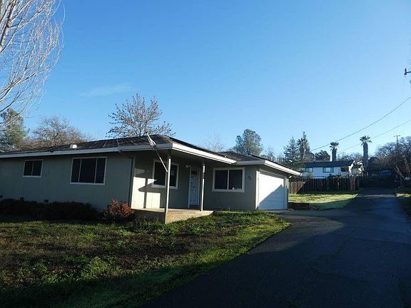 2nd image of 30 Acacia Ave
