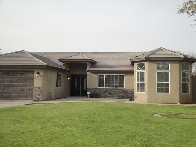 10702 Mescalero Court