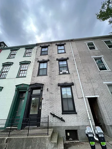 136 E Bushkill St Photo 1