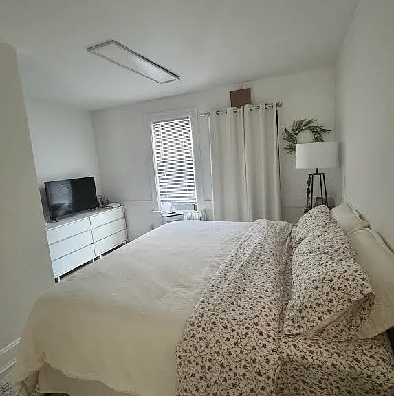 1828 Parmenter St #204 — Photo 1